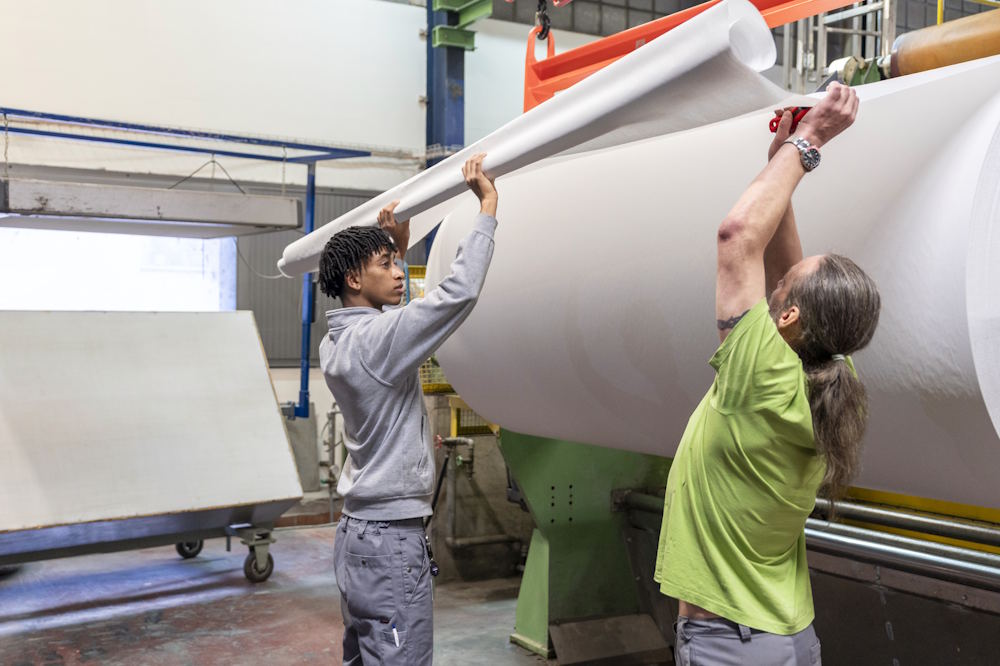Préparer les rouleaux de papier