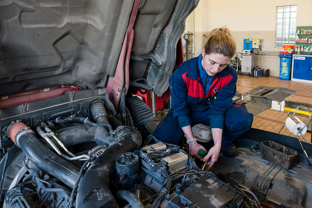 Contrôler le moteur ou la boîte de vitesses